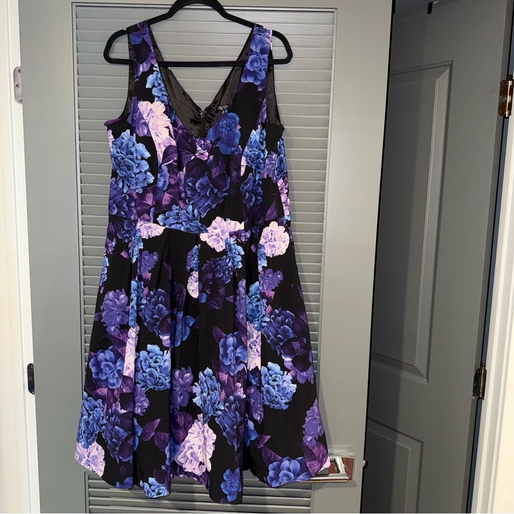City chic hydrangea floral dress